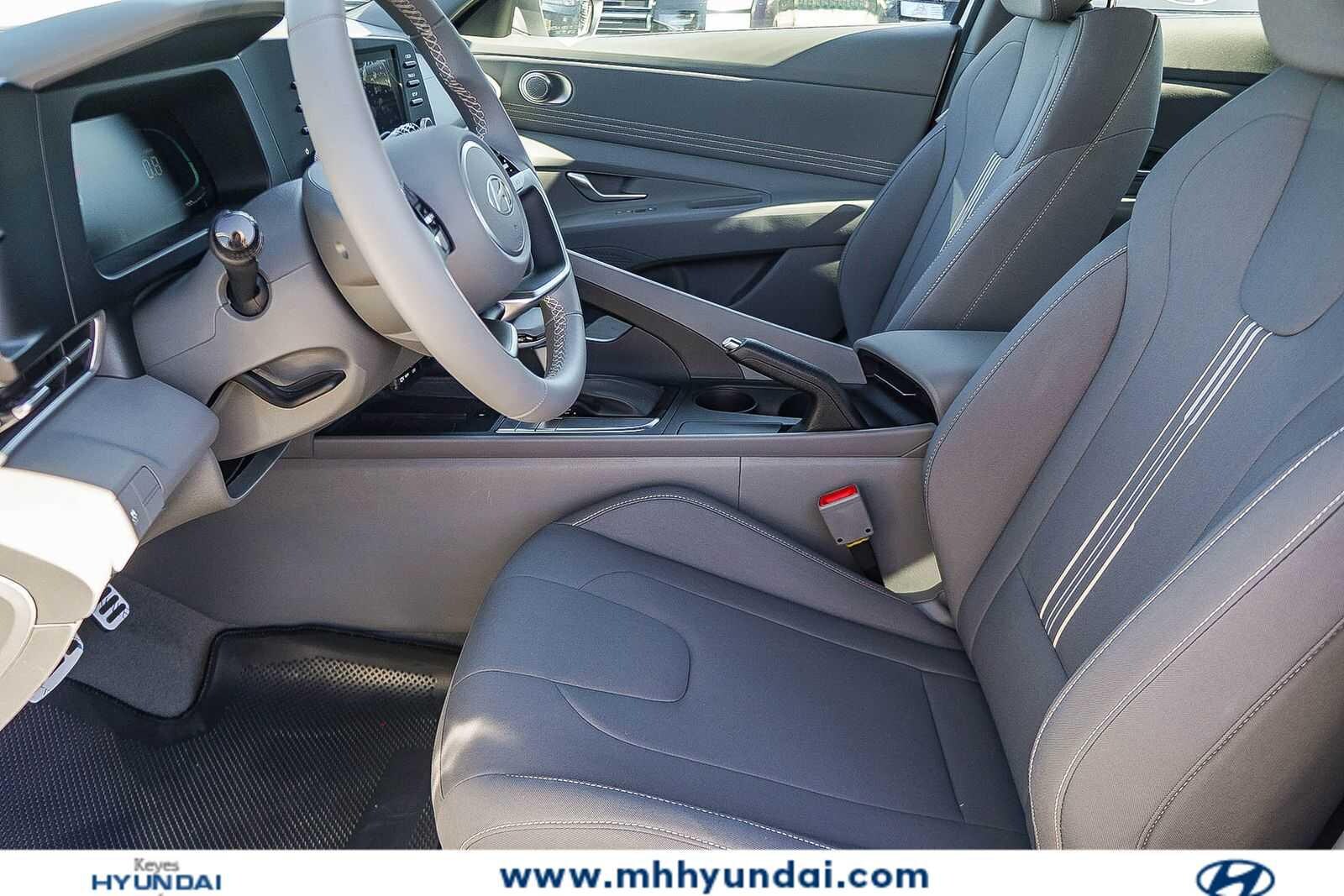 Thumbnail: 2026 Hyundai Elantra - 21