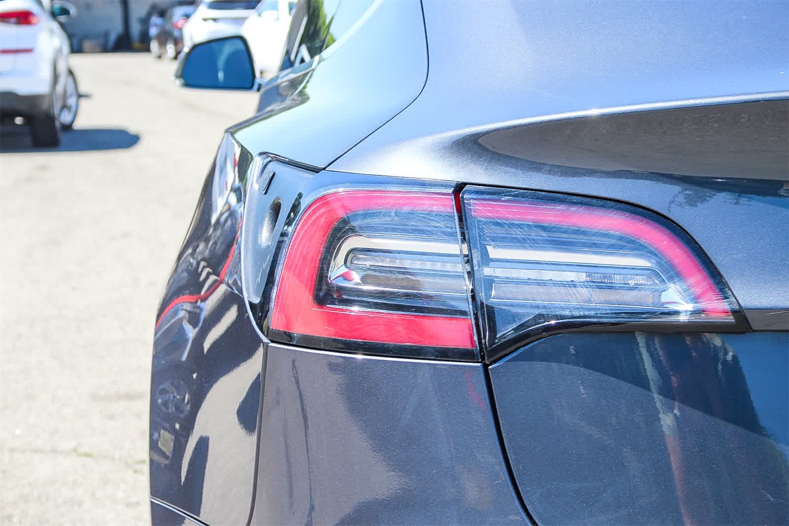 Thumbnail: 2019 Tesla Model 3 - 7