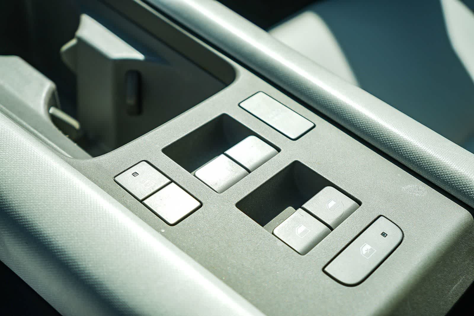 Thumbnail: 2024 Hyundai Ioniq 6 - 22