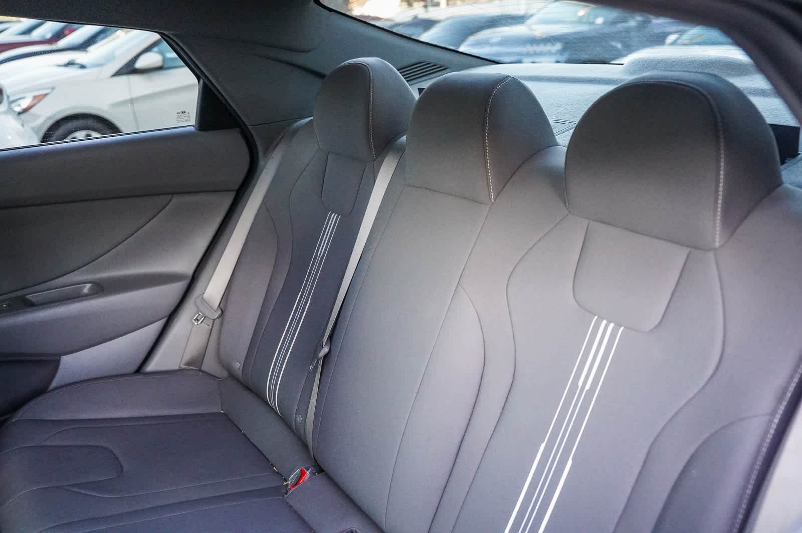 Thumbnail: 2023 Hyundai Elantra - 13