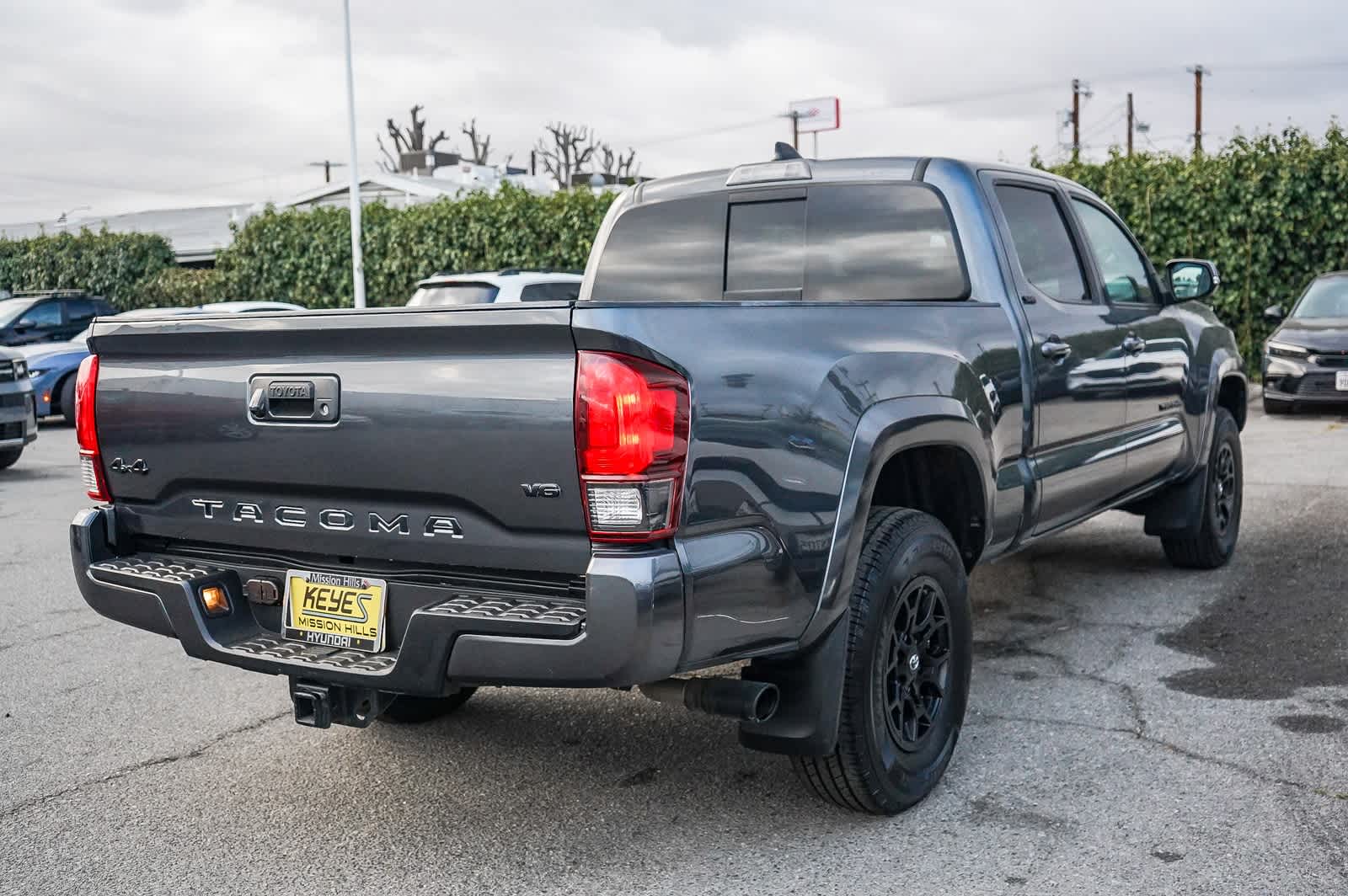 Thumbnail: 2022 Toyota Tacoma - 20