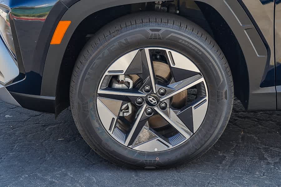 Thumbnail: 2025 Hyundai Tucson - 10