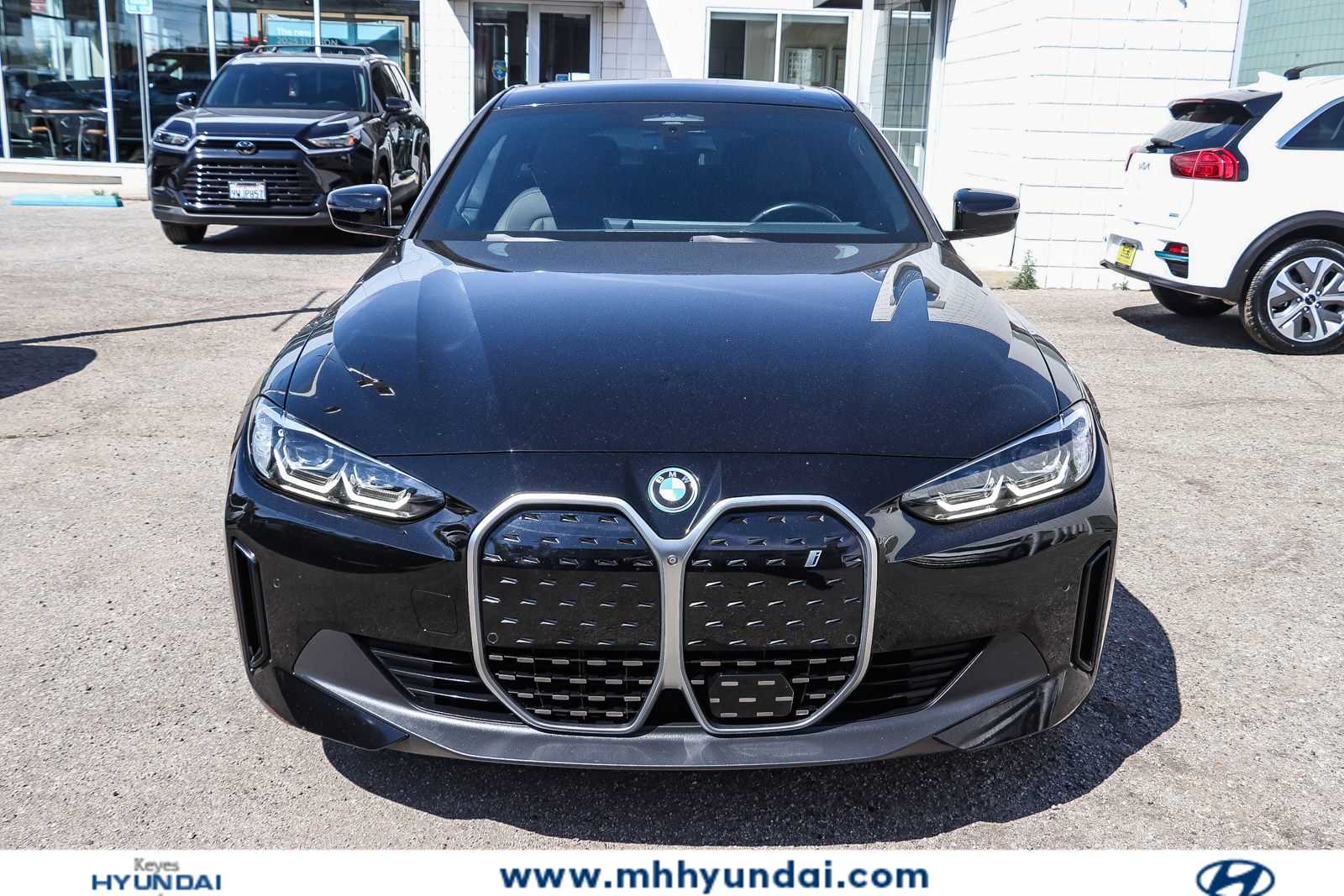 Thumbnail: 2023 BMW i4 - 5