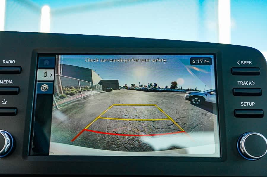 Thumbnail: 2025 Hyundai Elantra - 21