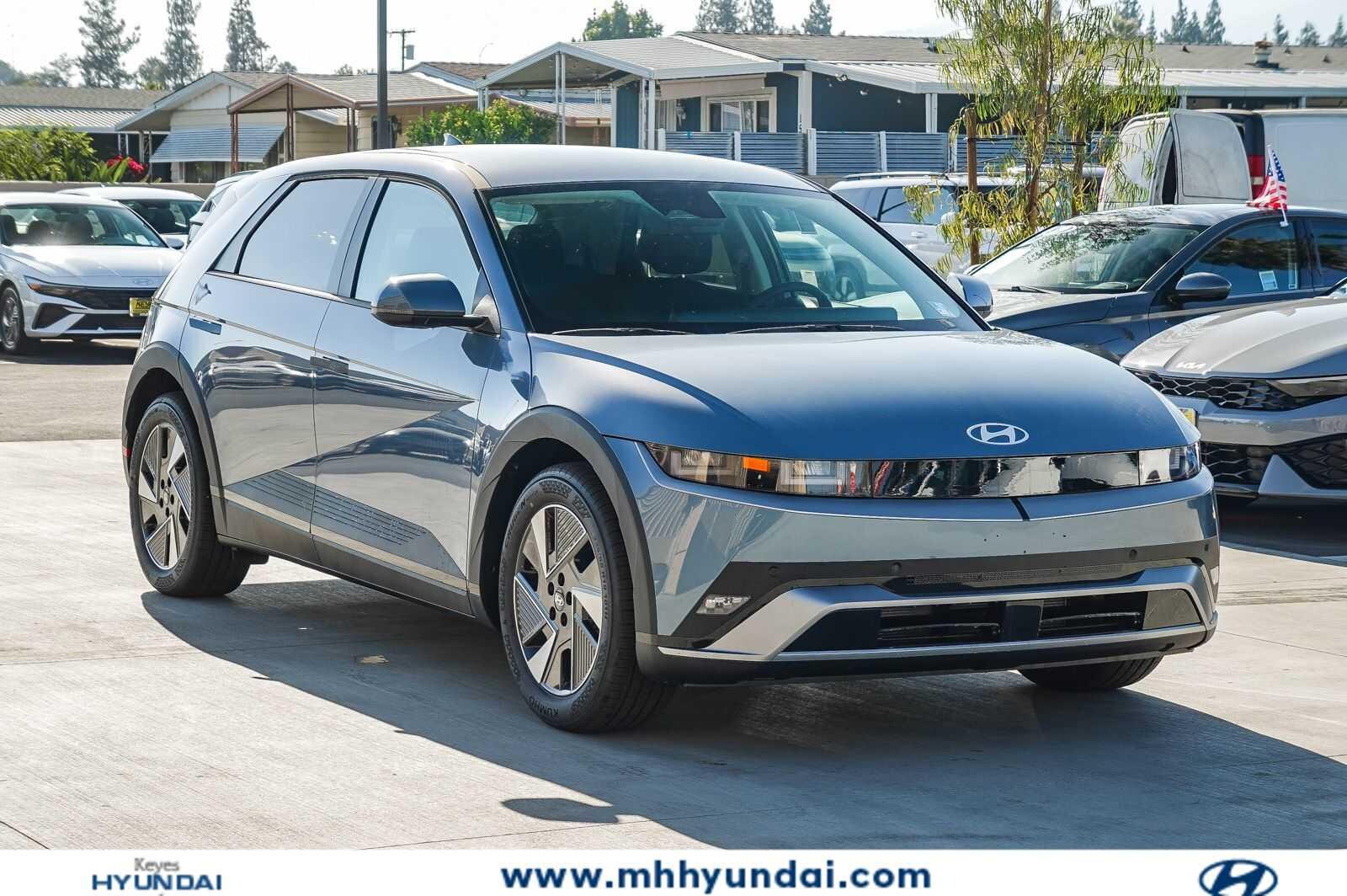 Thumbnail: 2026 Hyundai Ioniq 5 - 3