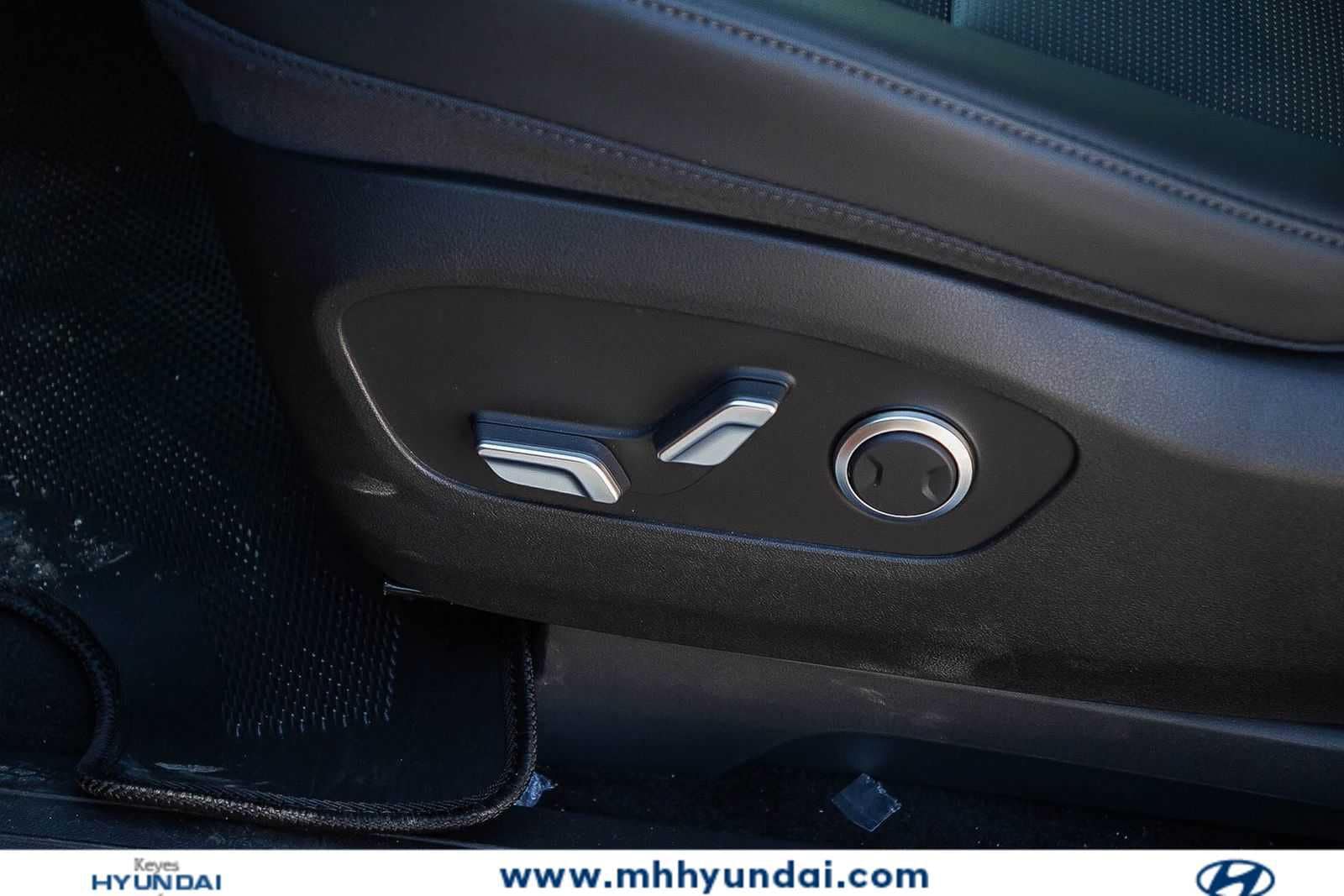 Thumbnail: 2026 Hyundai Ioniq - 24