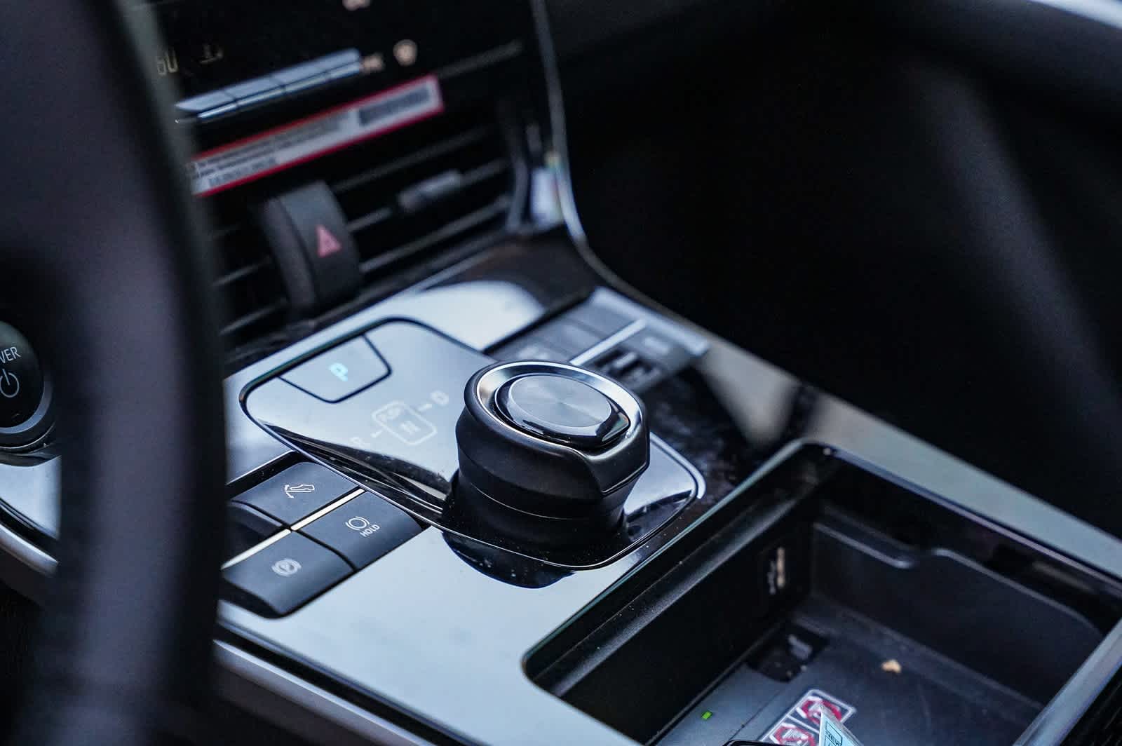 Thumbnail: 2024 Toyota bZ4X - 21