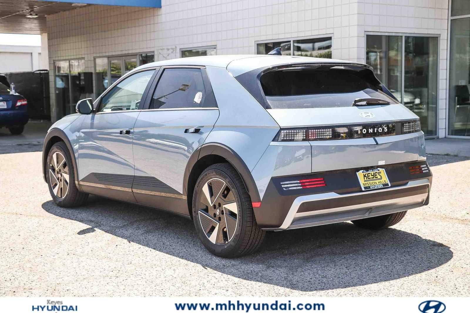 Thumbnail: 2026 Hyundai Ioniq 5 - 2