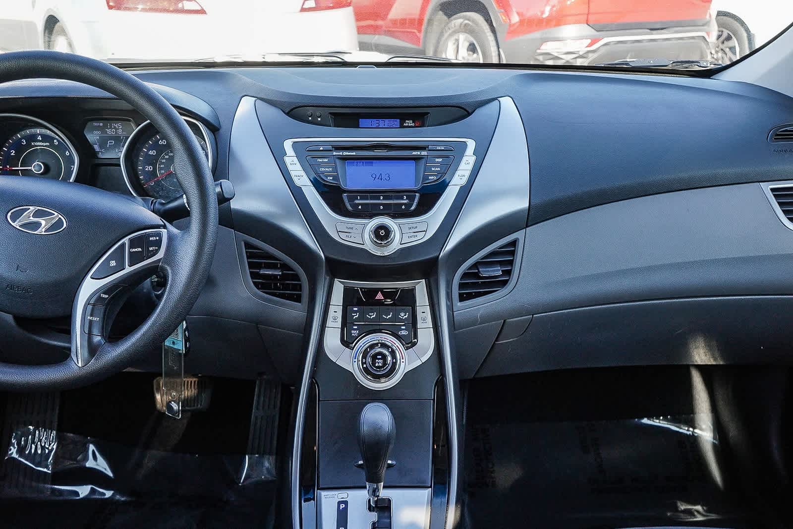 Thumbnail: 2012 Hyundai Elantra - 13