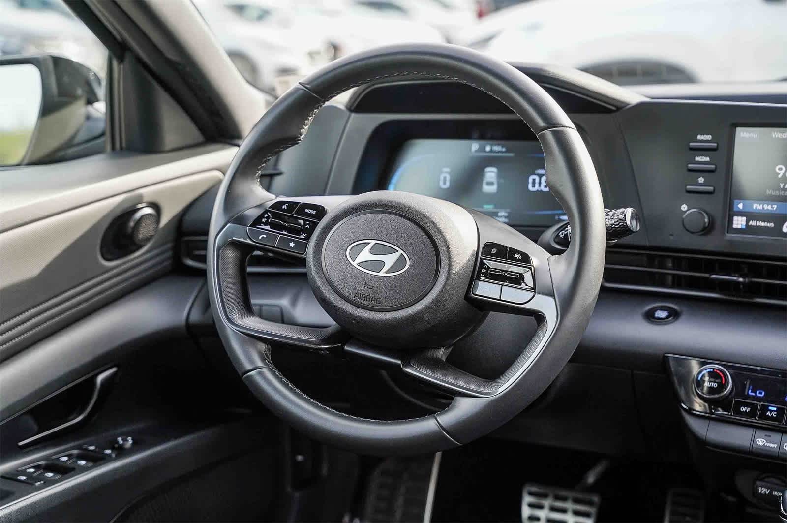 Thumbnail: 2025 Hyundai Elantra - 15