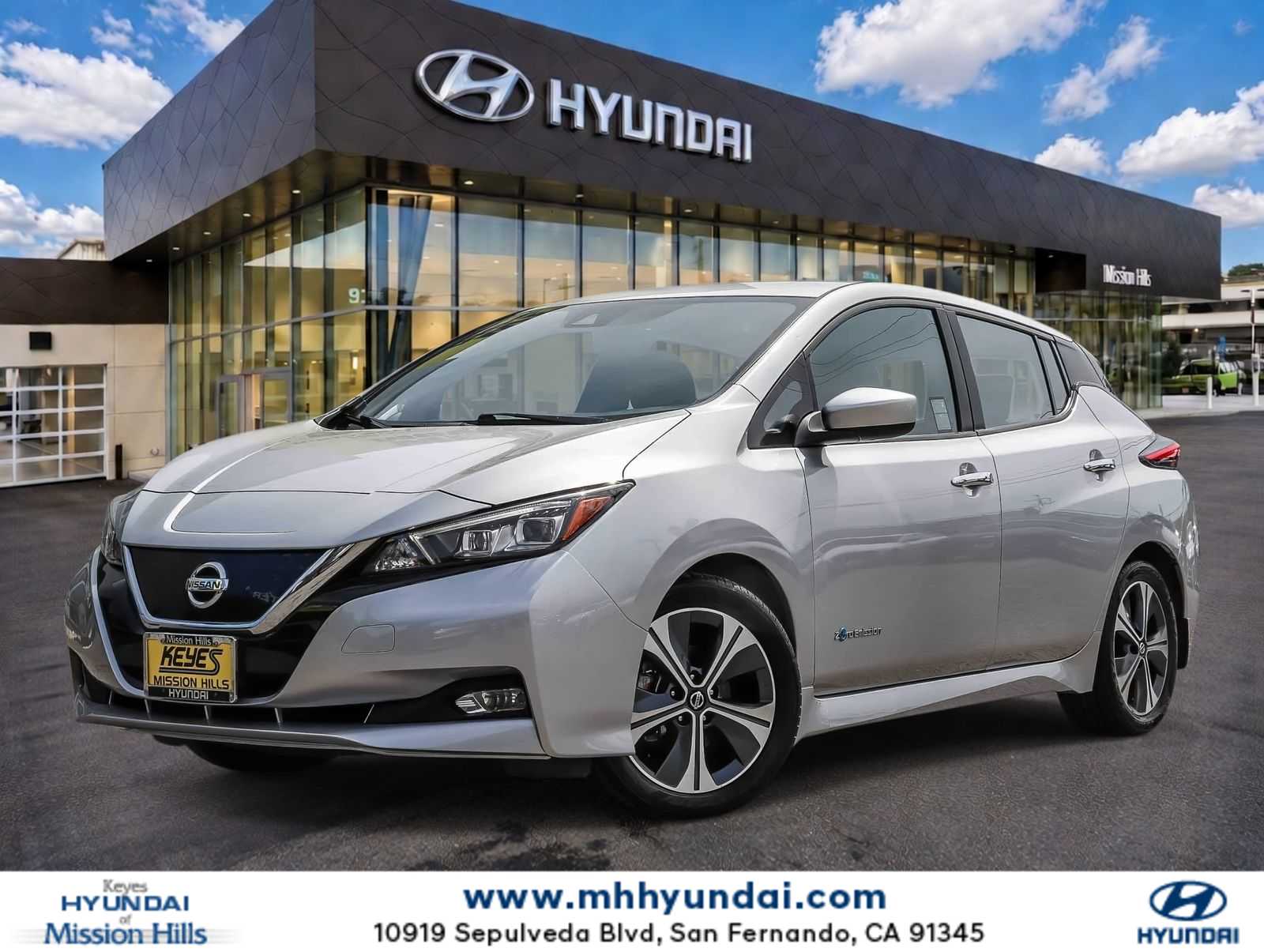 2018 Nissan Leaf SV -
                  San Fernando, CA