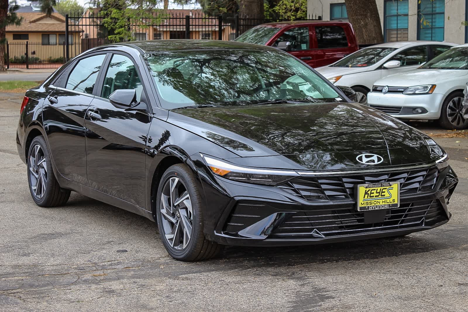 Thumbnail: 2025 Hyundai Elantra - 3