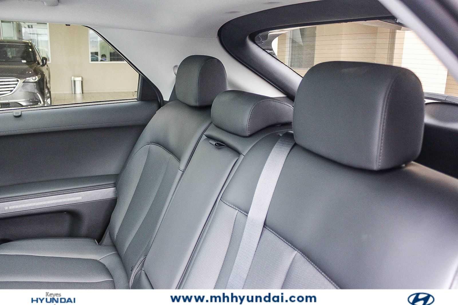 Thumbnail: 2026 Hyundai Ioniq 5 - 24