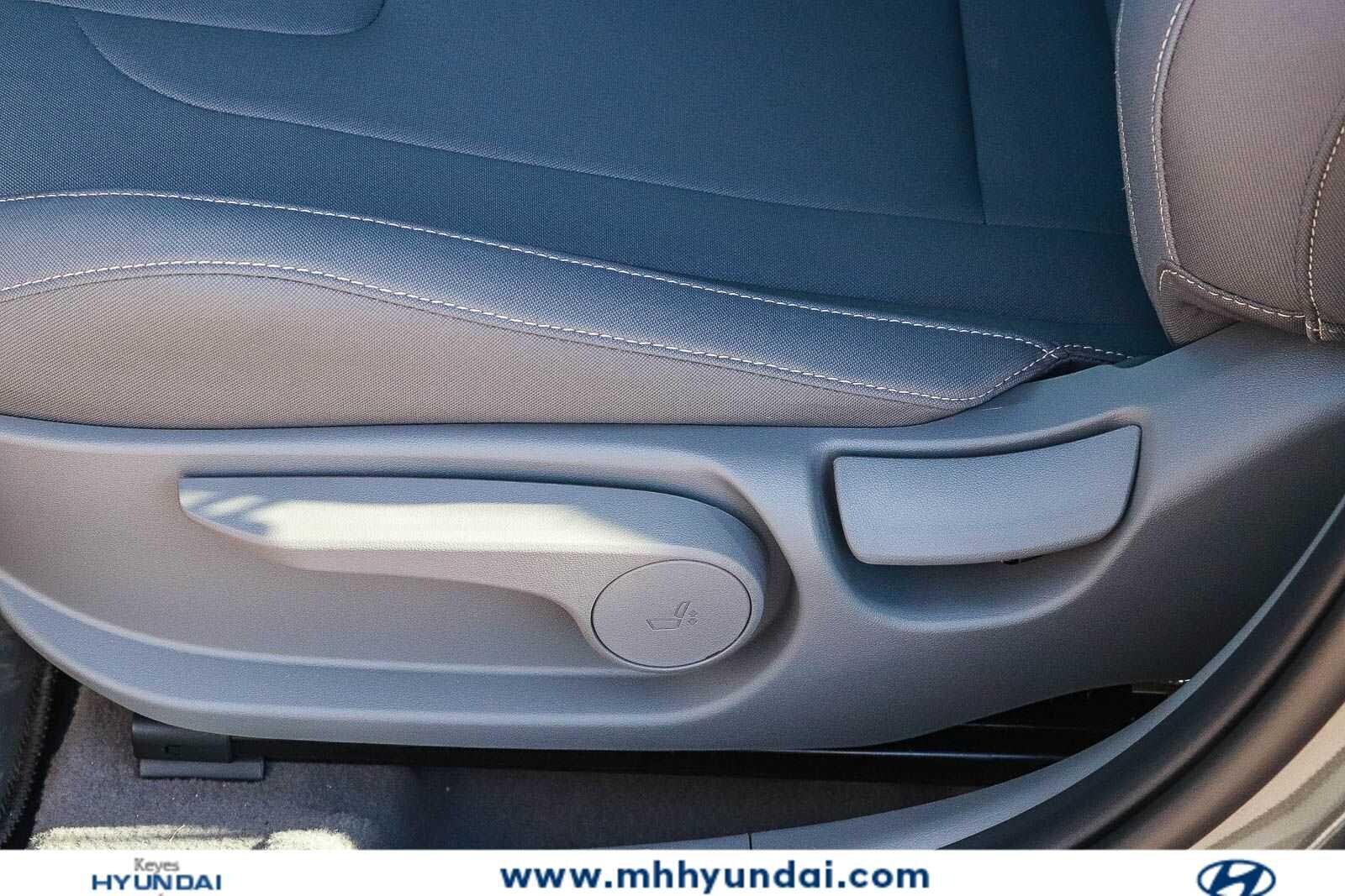 Thumbnail: 2026 Hyundai Elantra - 22