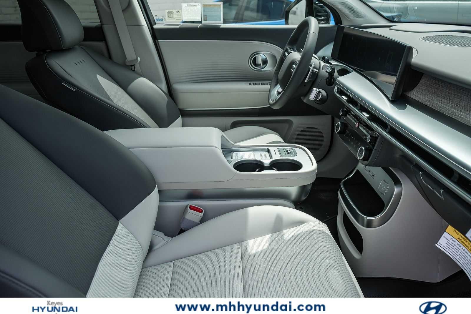 Thumbnail: 2026 Hyundai Ioniq - 23