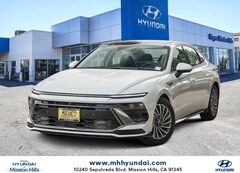 2026 Hyundai Sonata Hybrid Limited Sedan