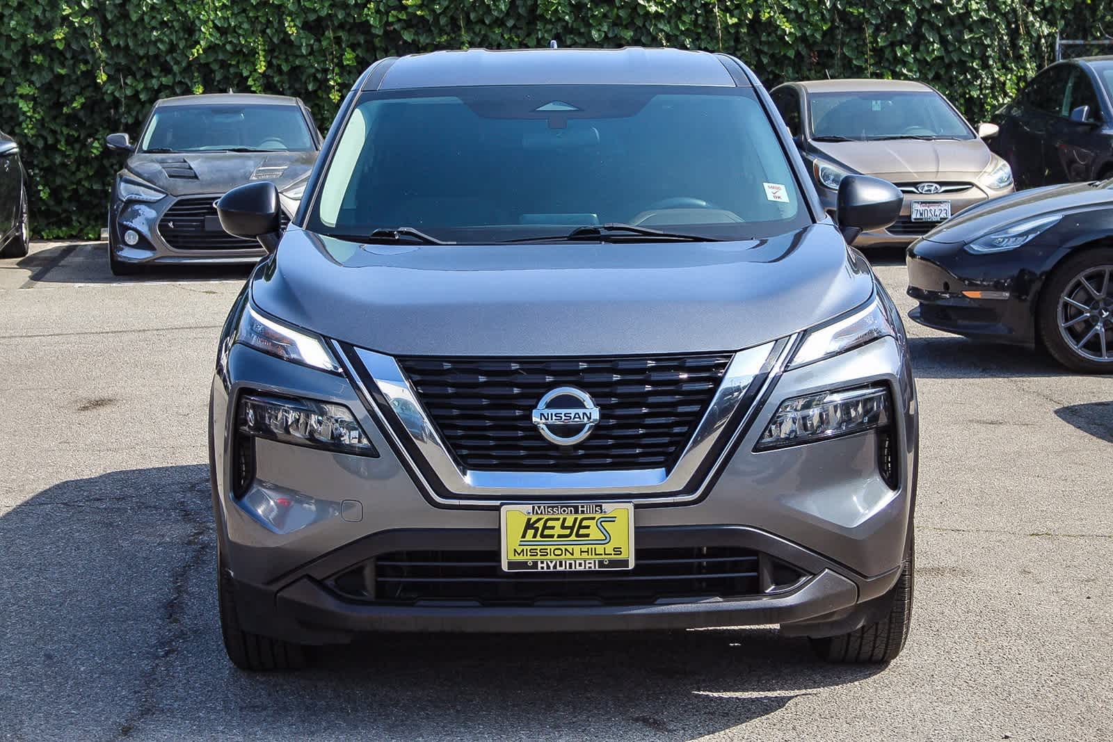Thumbnail: 2021 Nissan Rogue - 2