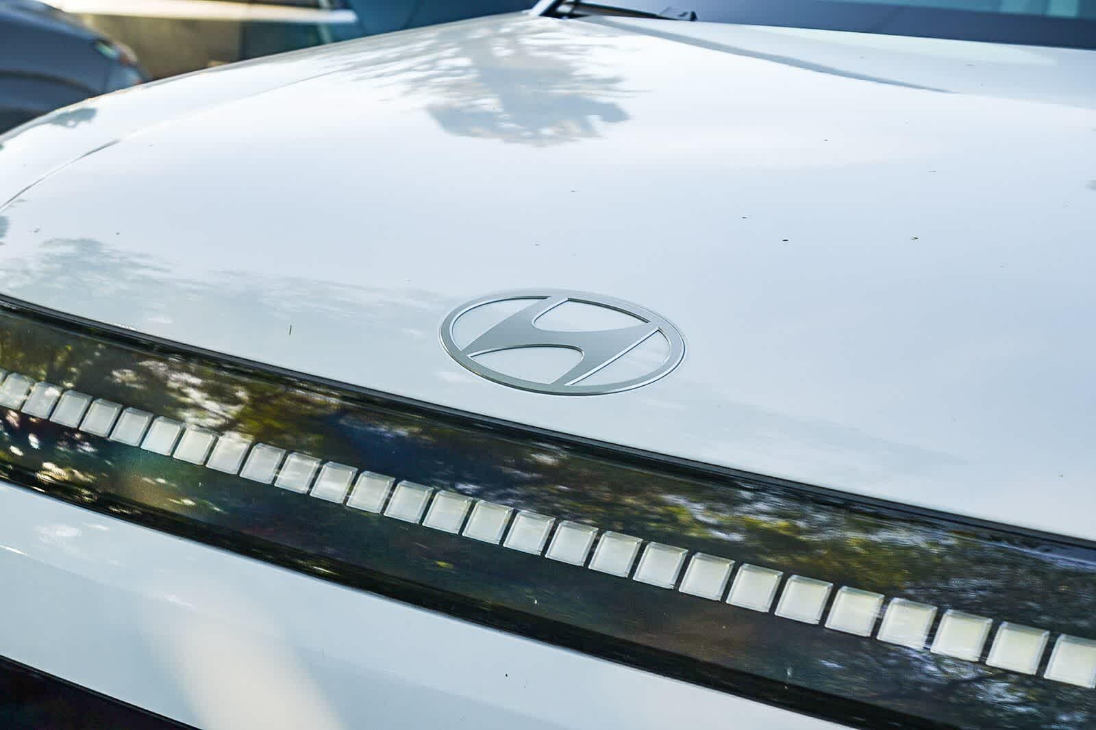 Thumbnail: 2026 Hyundai Ioniq - 9