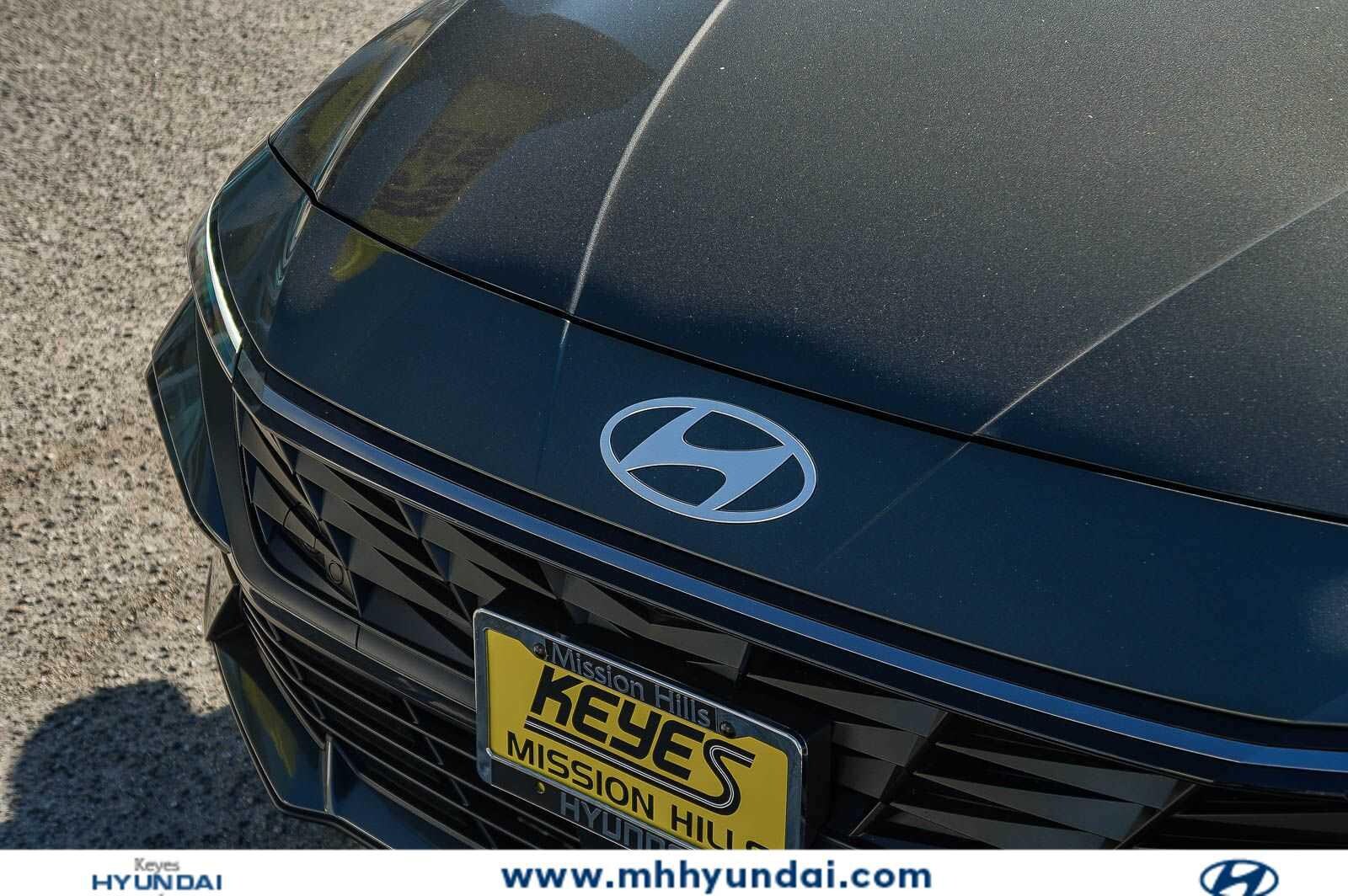 Thumbnail: 2026 Hyundai Elantra - 9