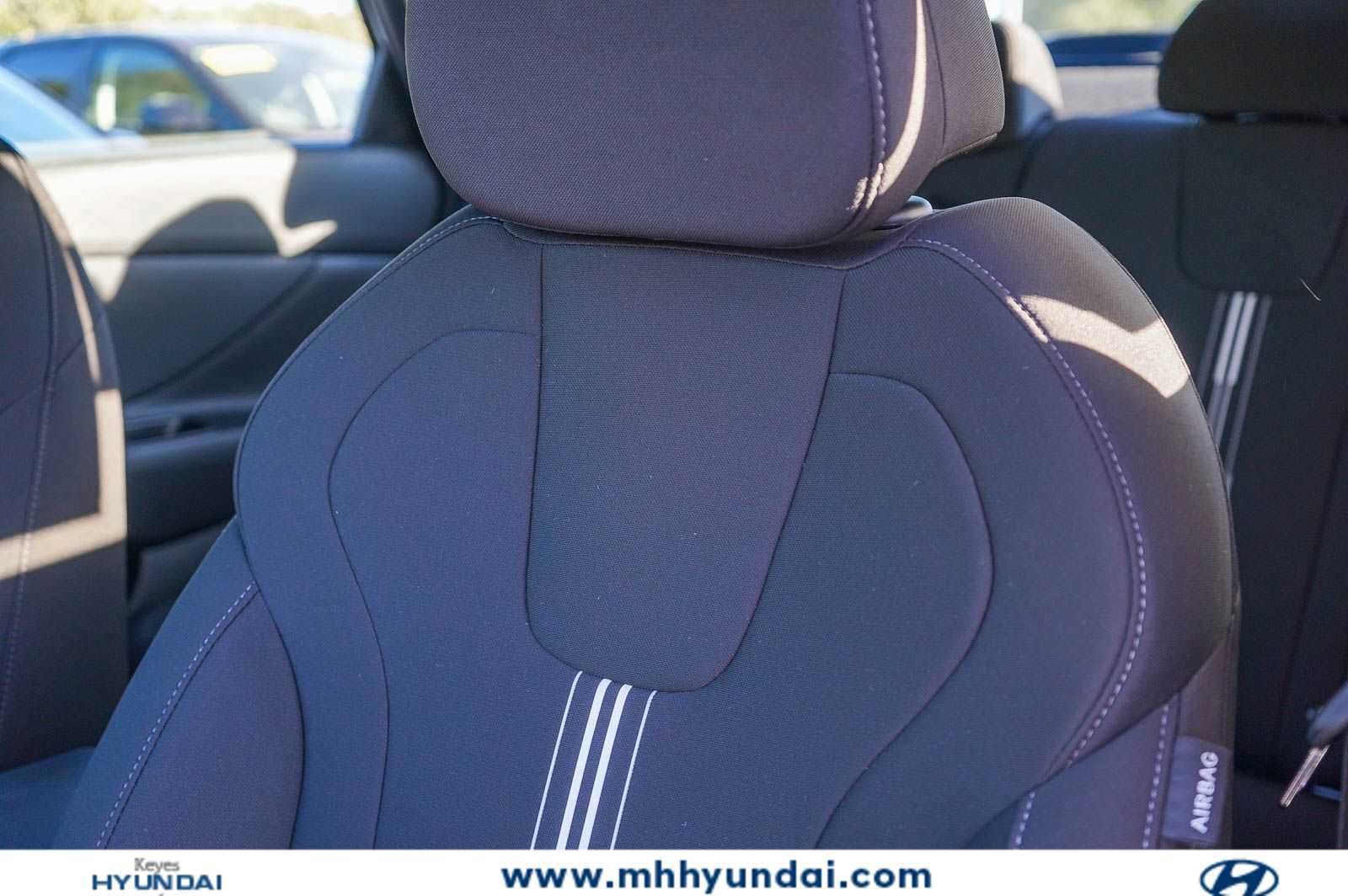 Thumbnail: 2026 Hyundai Elantra - 28