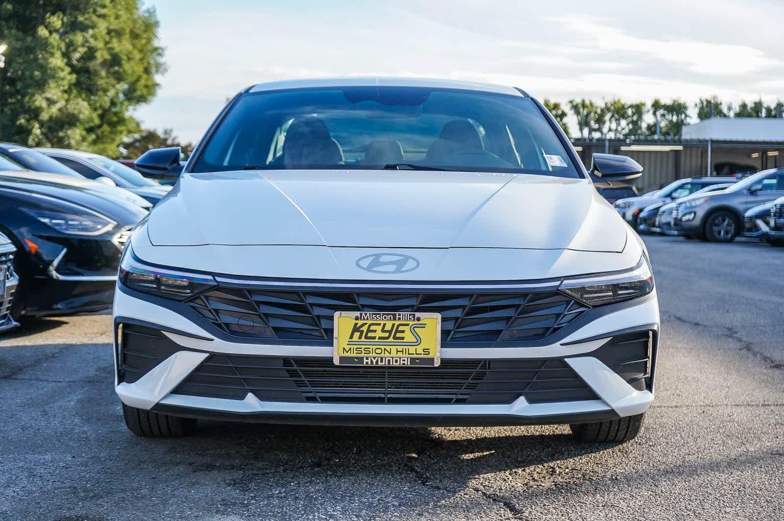 Thumbnail: 2025 Hyundai Elantra - 2