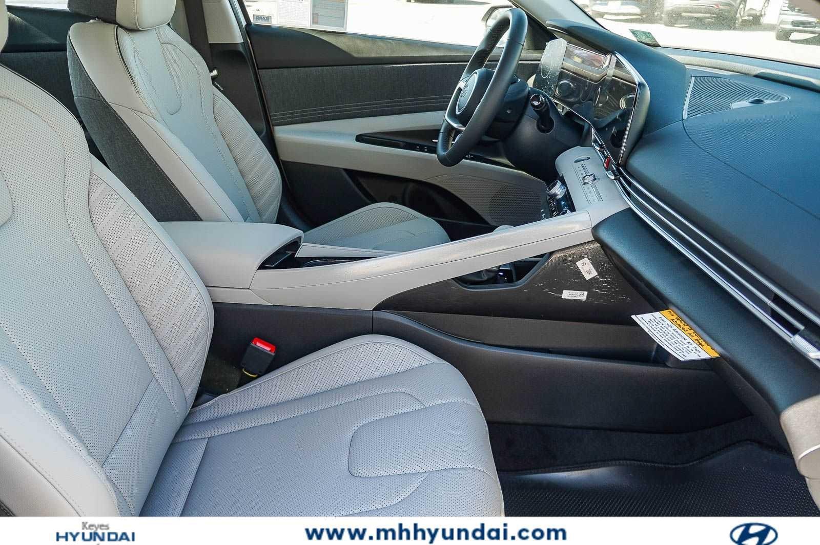 Thumbnail: 2026 Hyundai Elantra - 22