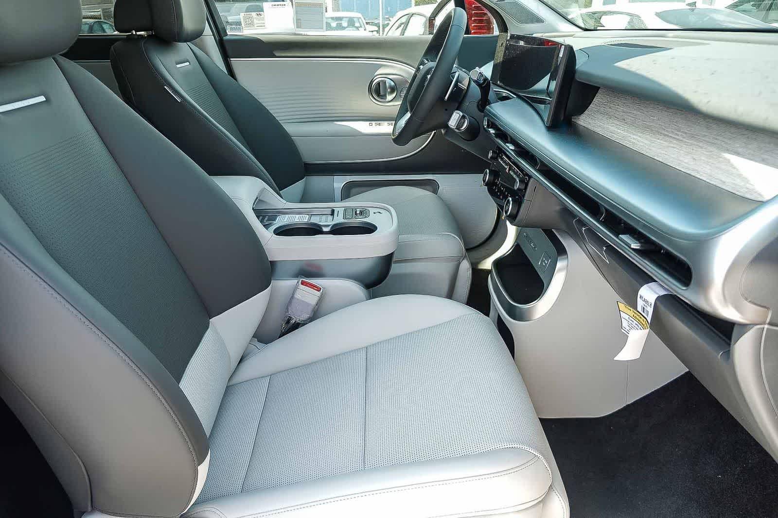 Thumbnail: 2026 Hyundai Ioniq - 21