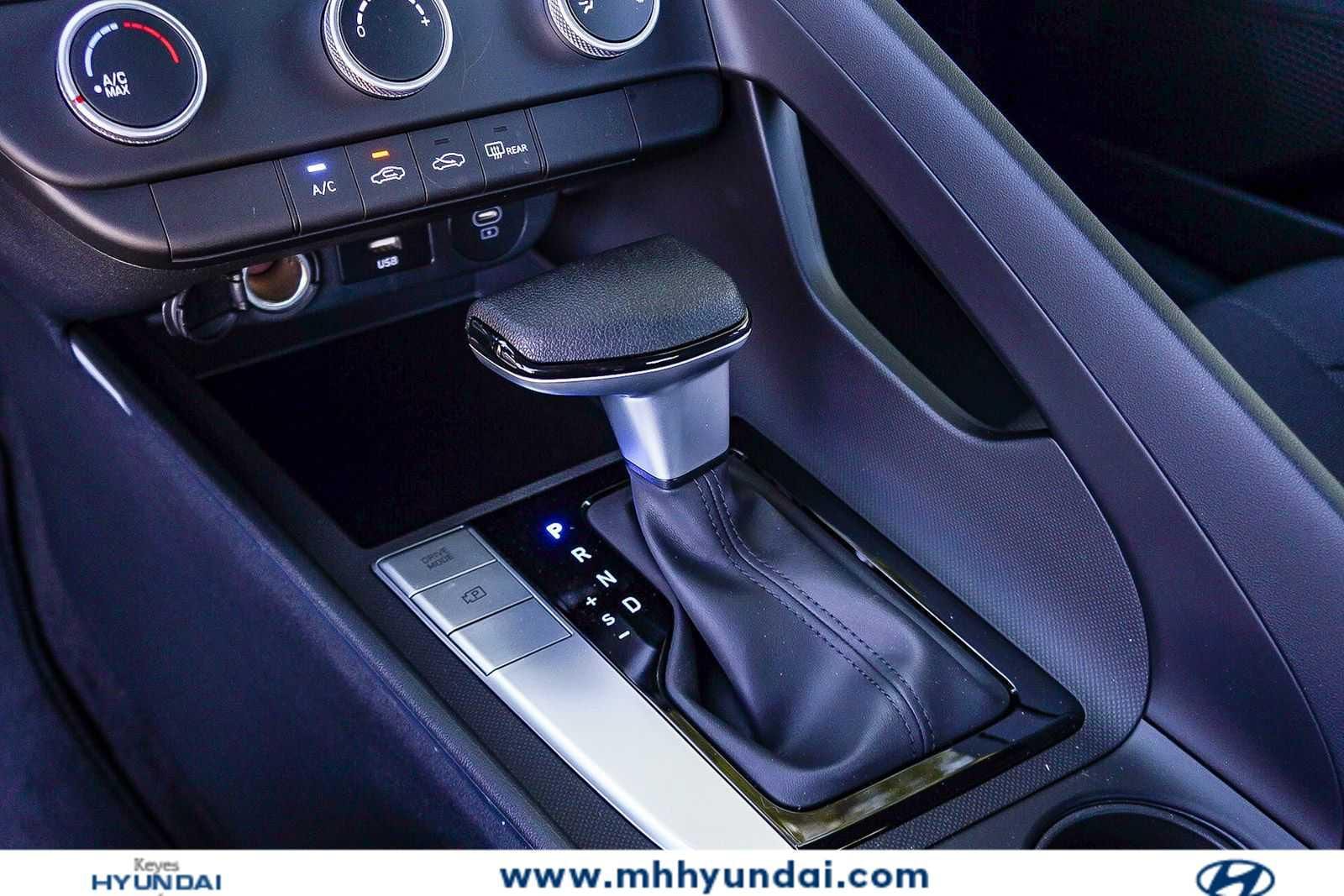 Thumbnail: 2026 Hyundai Elantra - 23