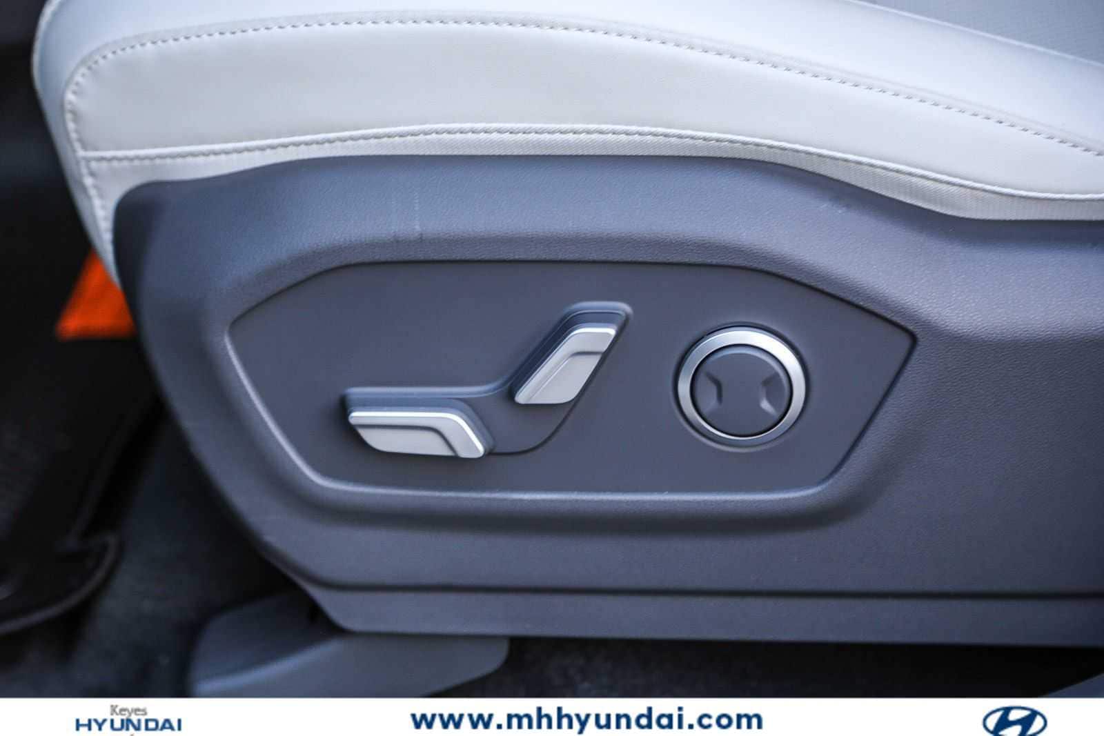 Thumbnail: 2026 Hyundai Santa Fe - 23