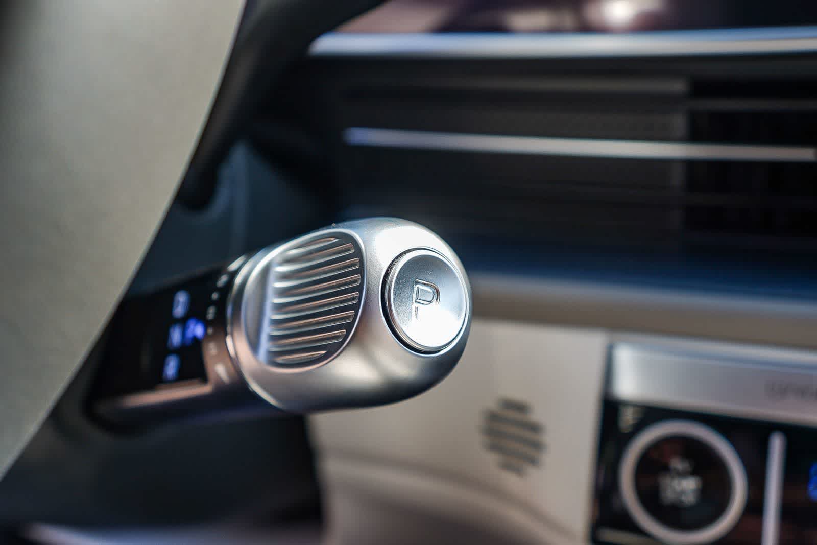 Thumbnail: 2024 Hyundai Ioniq 6 - 24