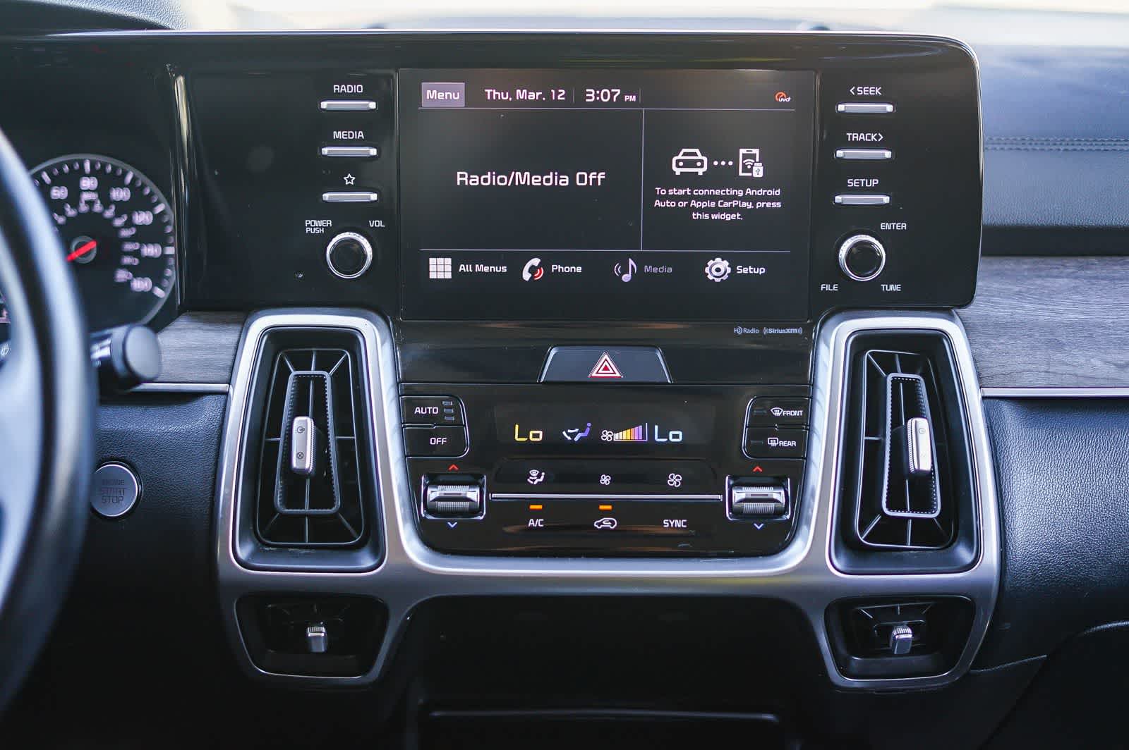 Thumbnail: 2021 Kia Sorento - 12