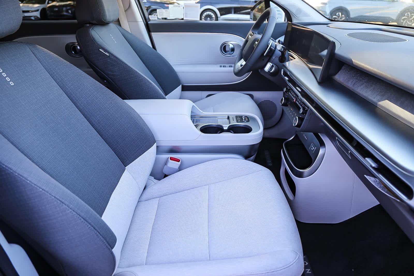 Thumbnail: 2026 Hyundai Ioniq - 17