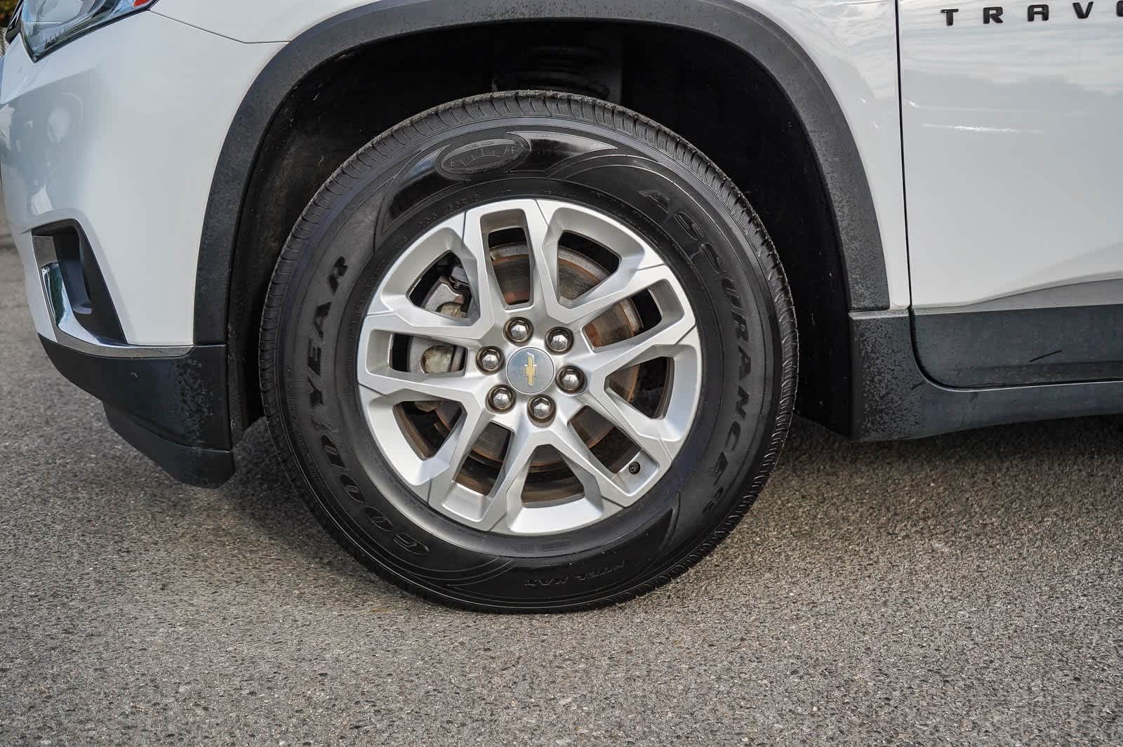 Thumbnail: 2020 Chevrolet Traverse - 6