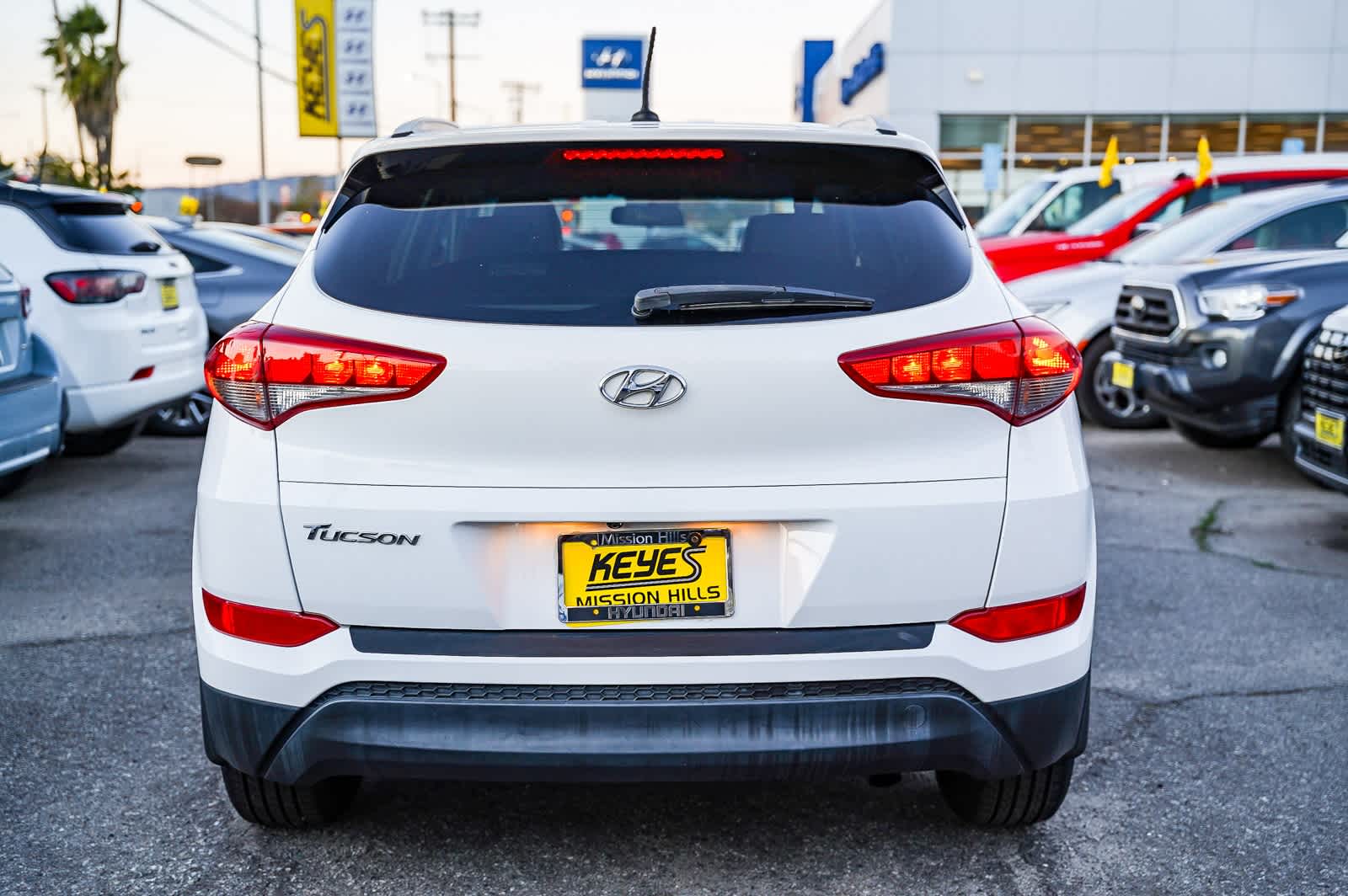 Thumbnail: 2016 Hyundai Tucson - 9