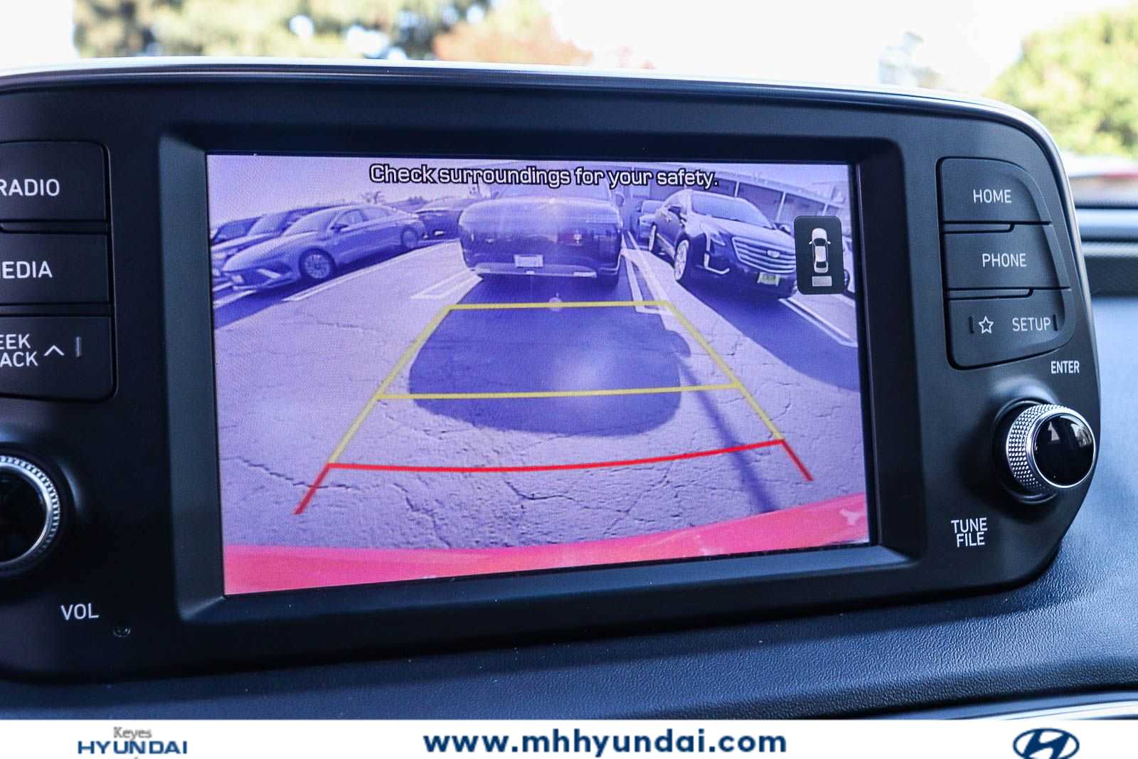 Thumbnail: 2019 Hyundai Santa Fe - 22