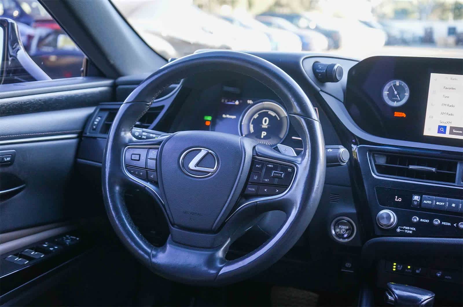 Thumbnail: 2023 Lexus ES - 15