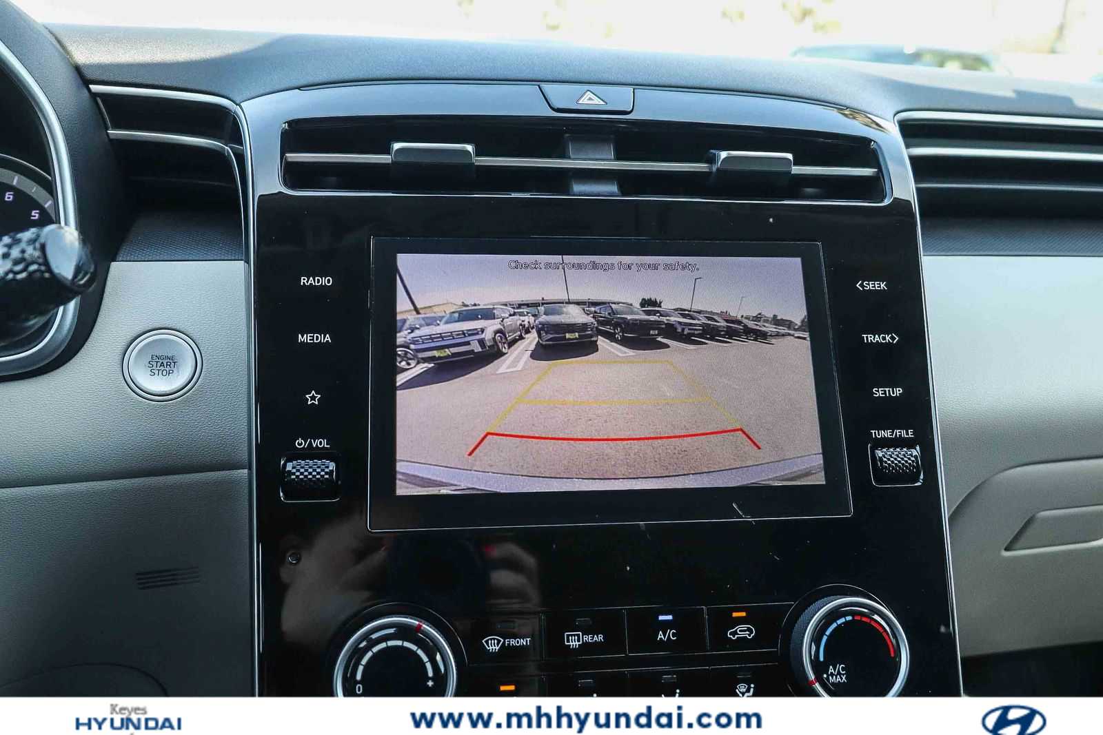 Thumbnail: 2022 Hyundai Tucson - 22