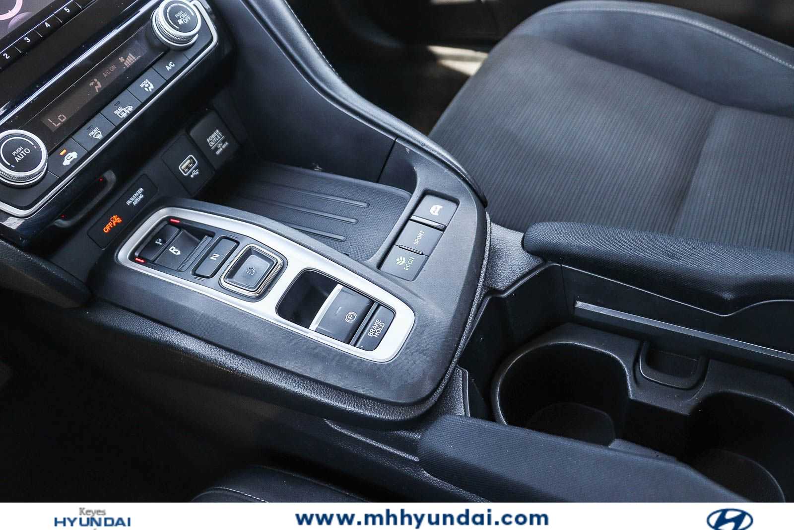 Thumbnail: 2019 Honda Insight - 21