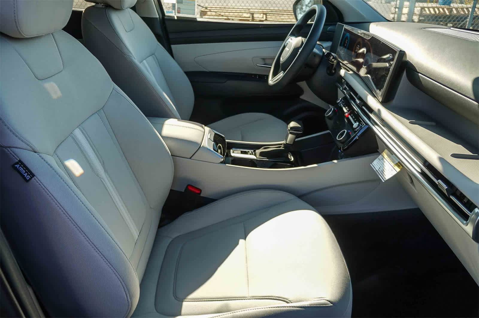 Thumbnail: 2025 Hyundai Tucson - 19