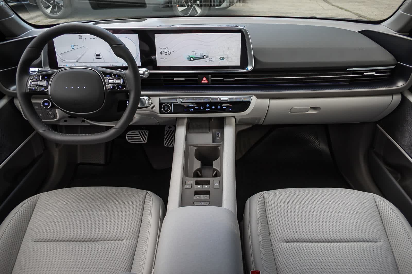 2025 Hyundai Ioniq 6 Limited 17