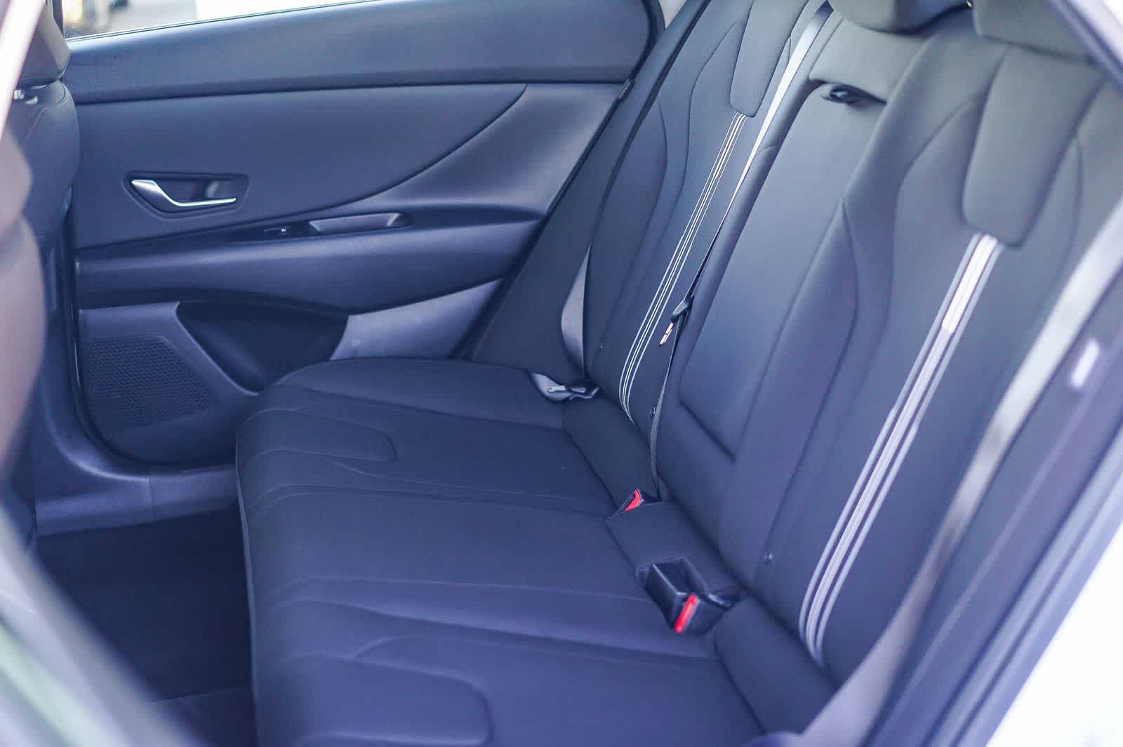 Thumbnail: 2025 Hyundai Elantra - 19