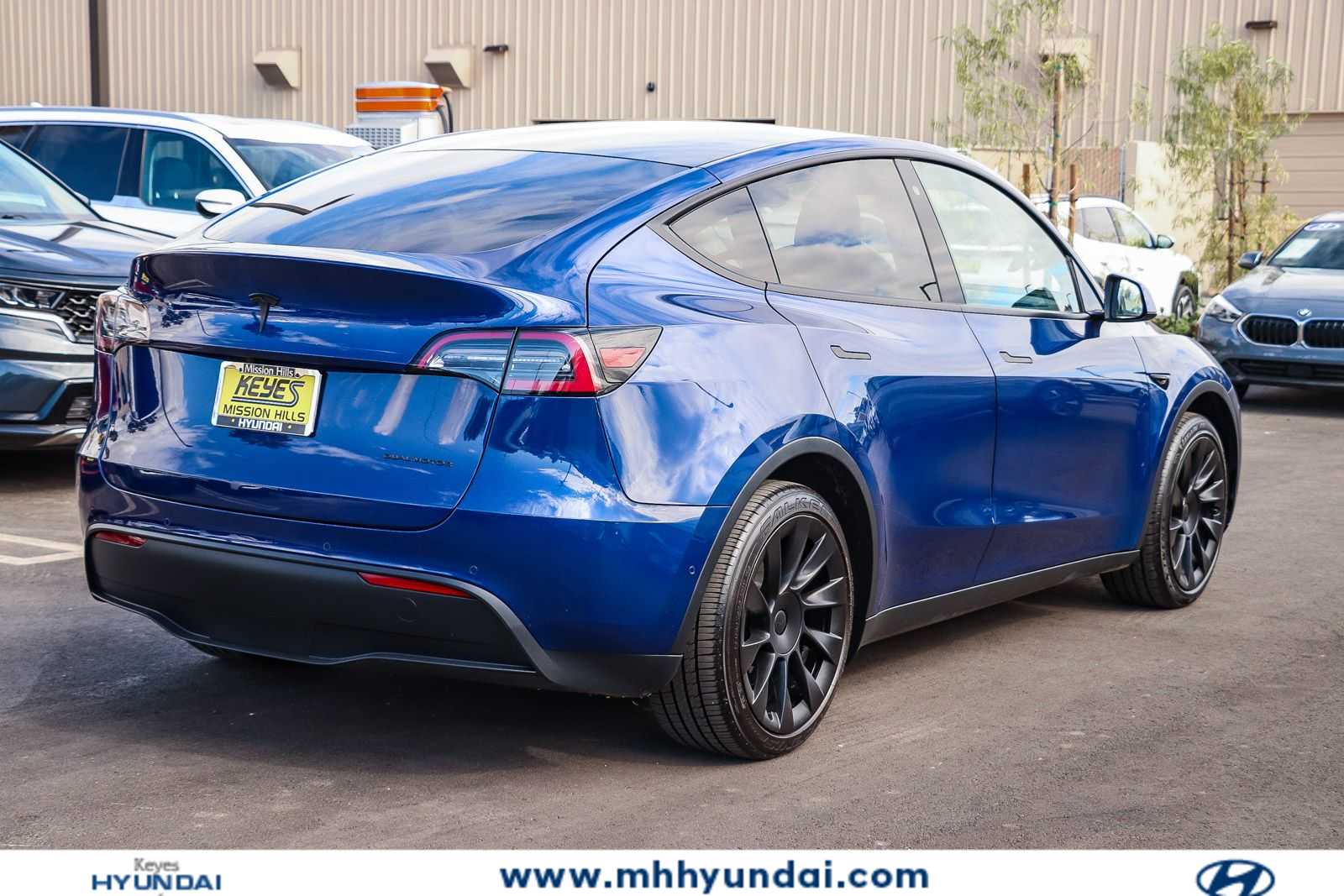 Thumbnail: 2020 Tesla Model Y - 4