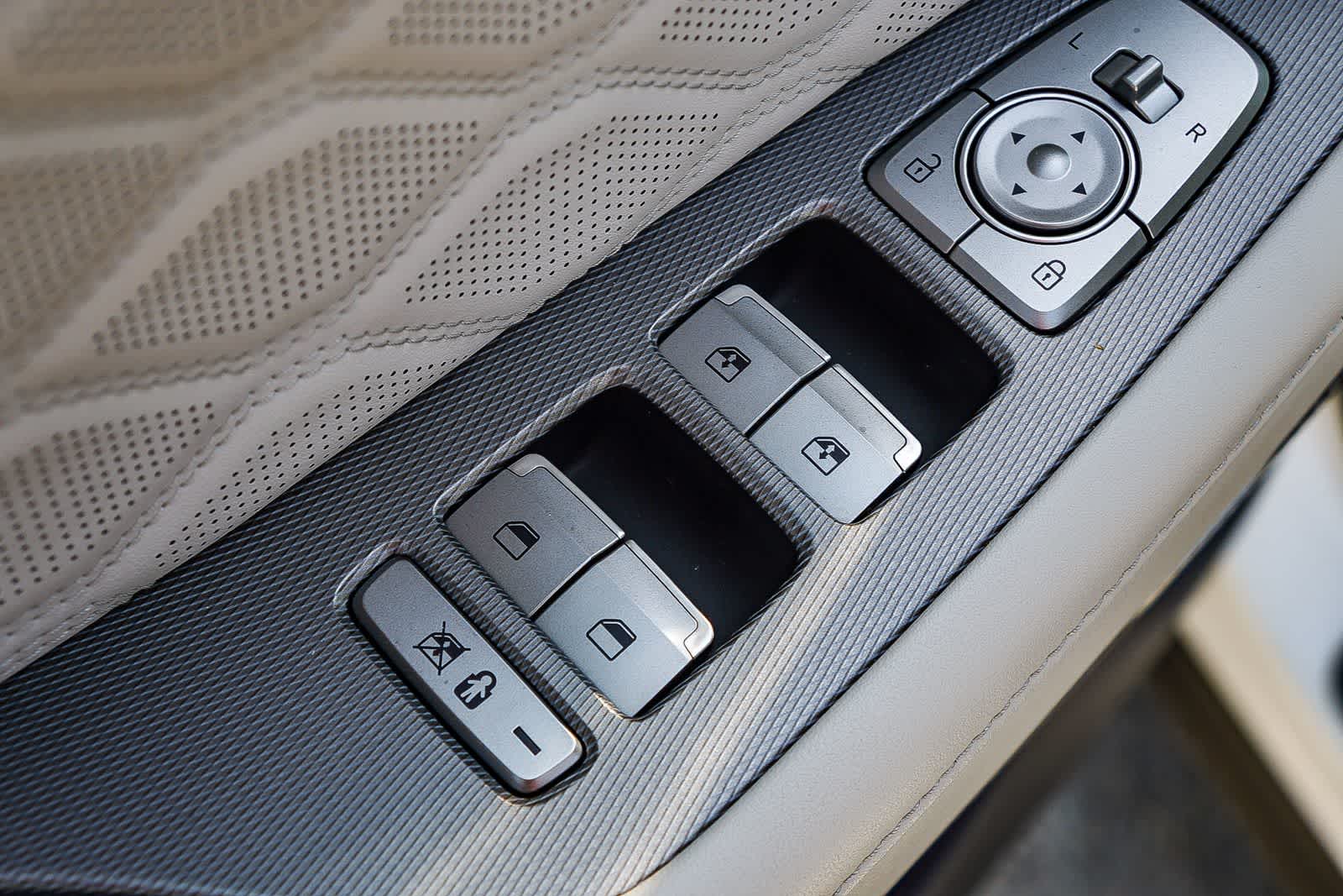 Thumbnail: 2022 Hyundai Palisade - 23