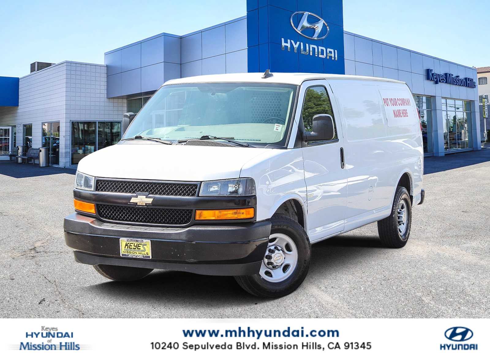 2020 Chevrolet Express 2500 -
                  Mission Hills, CA