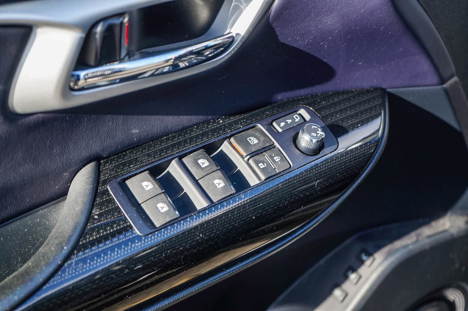 Thumbnail: 2017 Toyota Mirai - 19