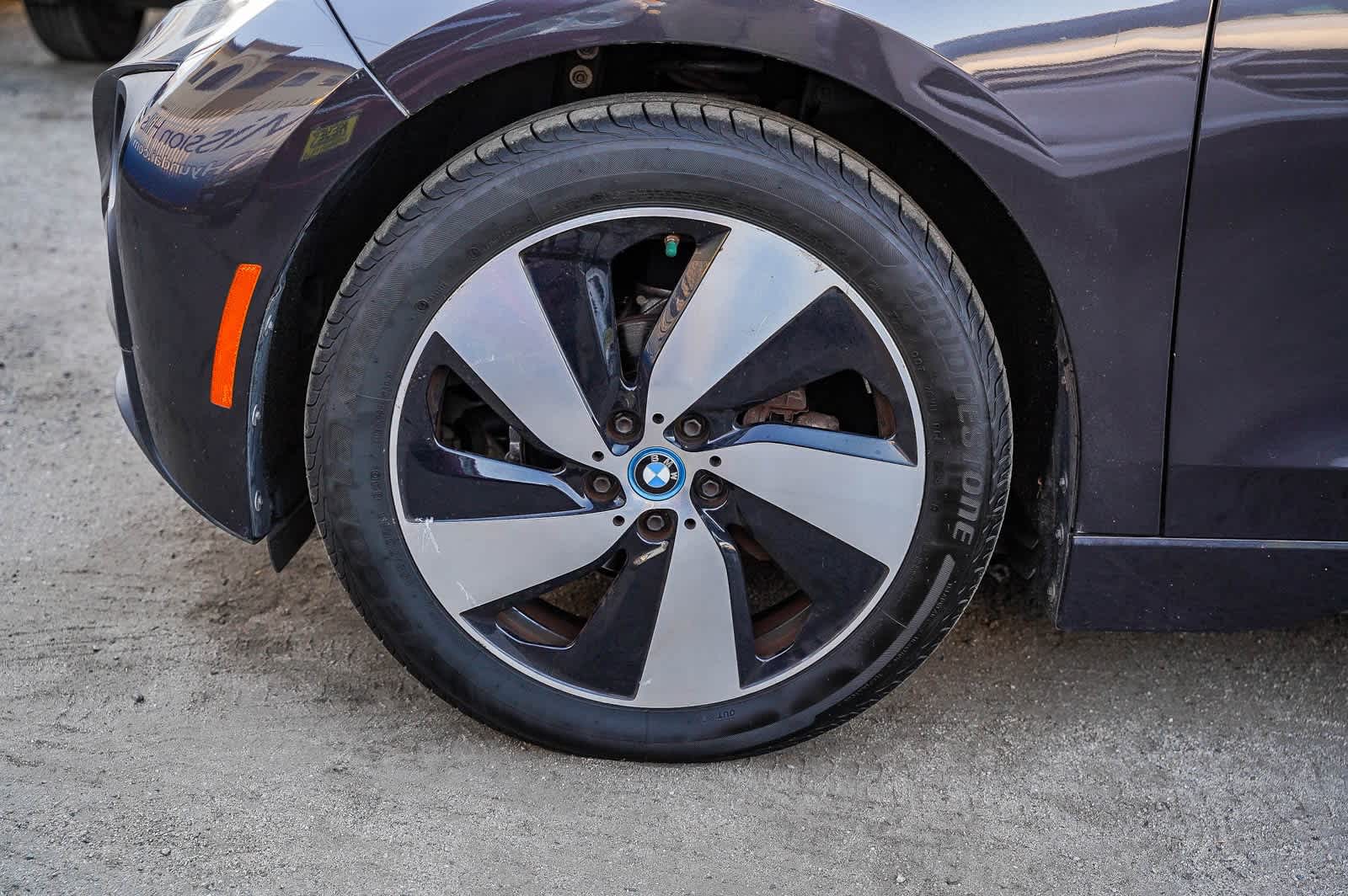 Thumbnail: 2015 BMW i3 - 4