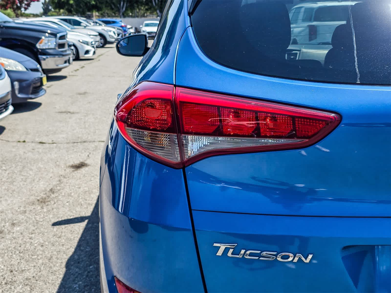 Thumbnail: 2017 Hyundai Tucson - 7