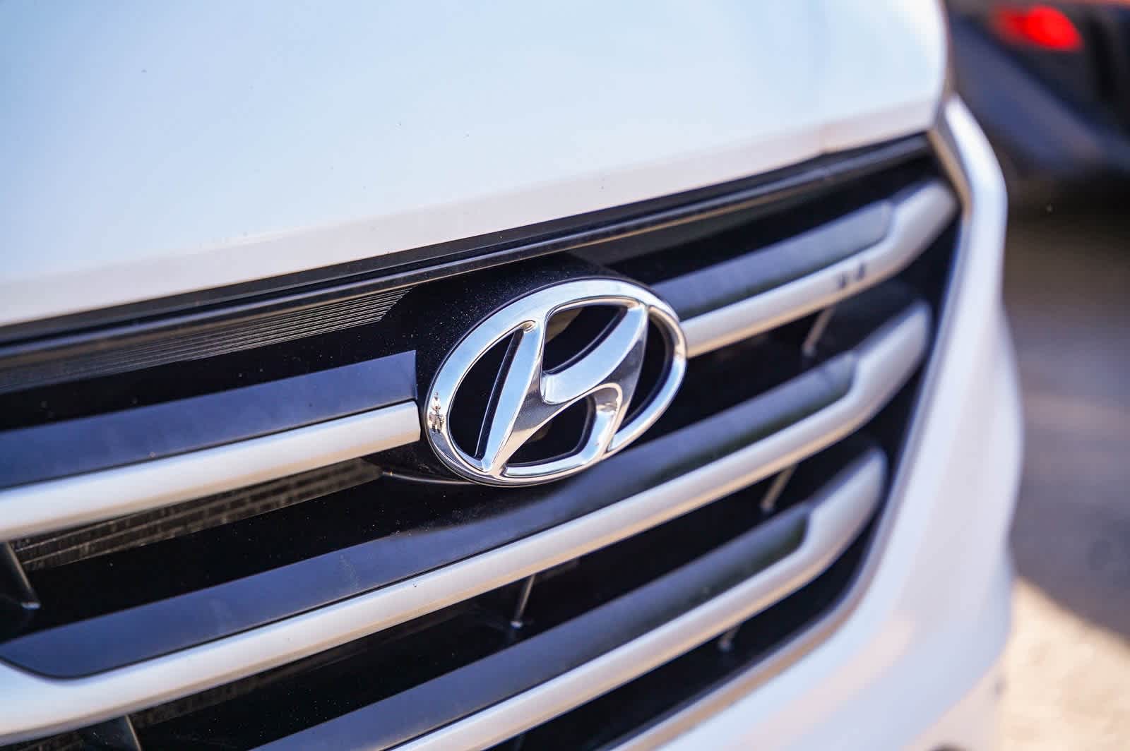 Thumbnail: 2018 Hyundai Tucson - 11