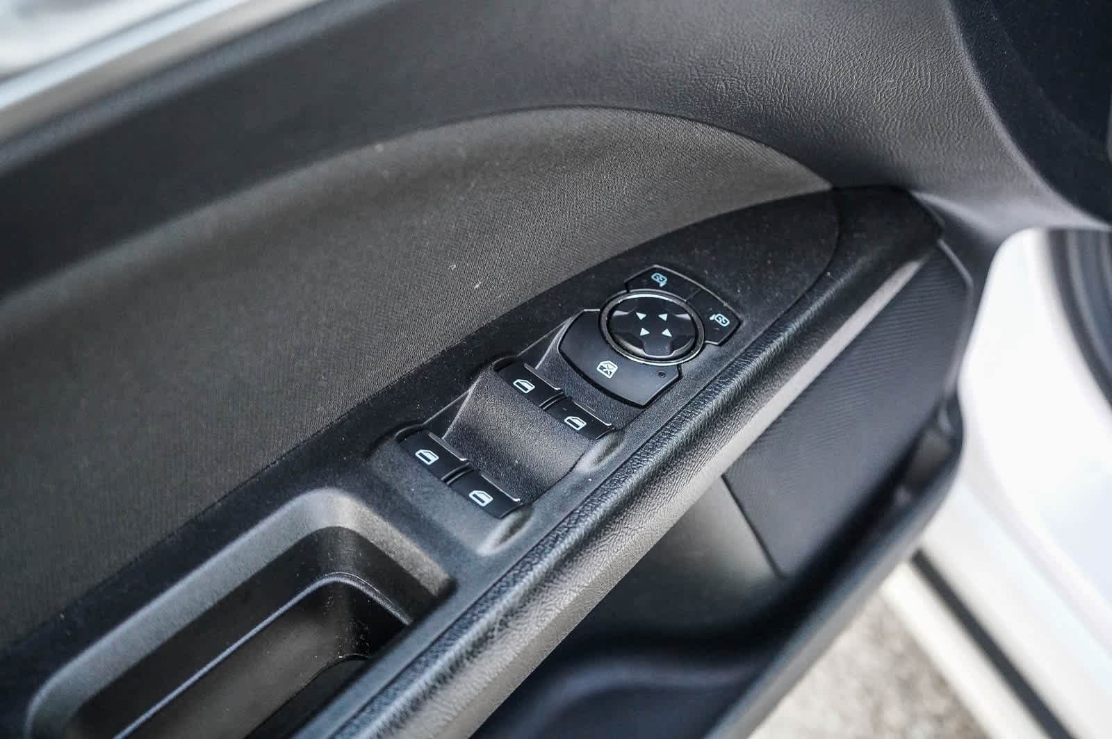 Thumbnail: 2020 Ford Fusion - 19