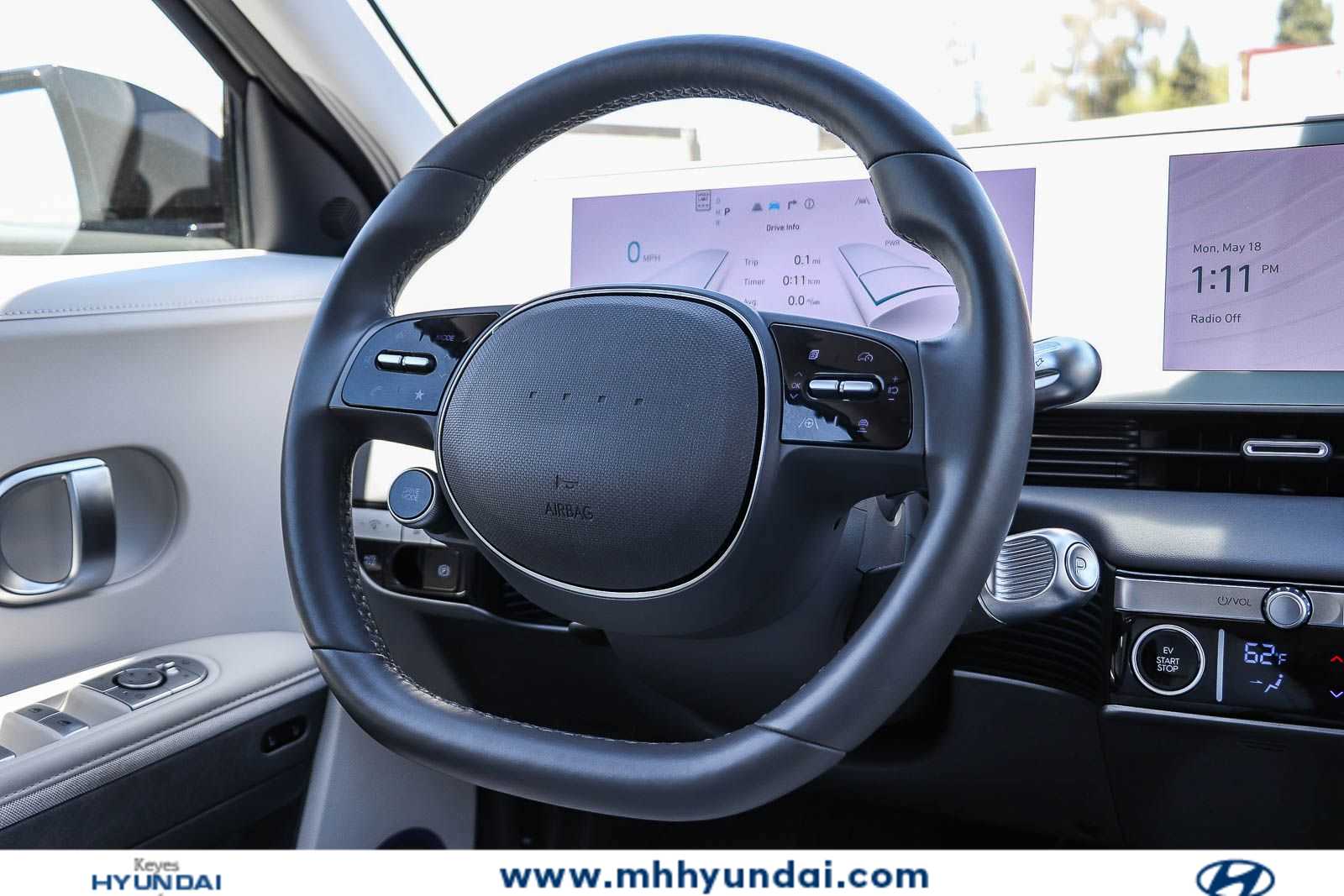 Thumbnail: 2024 Hyundai Ioniq 5 - 14